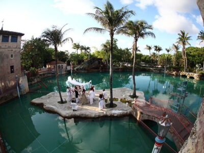 Mediterranean Mansion Outdoor Pool