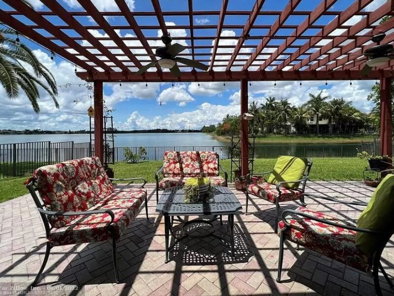 Beautiful Broward County Estate