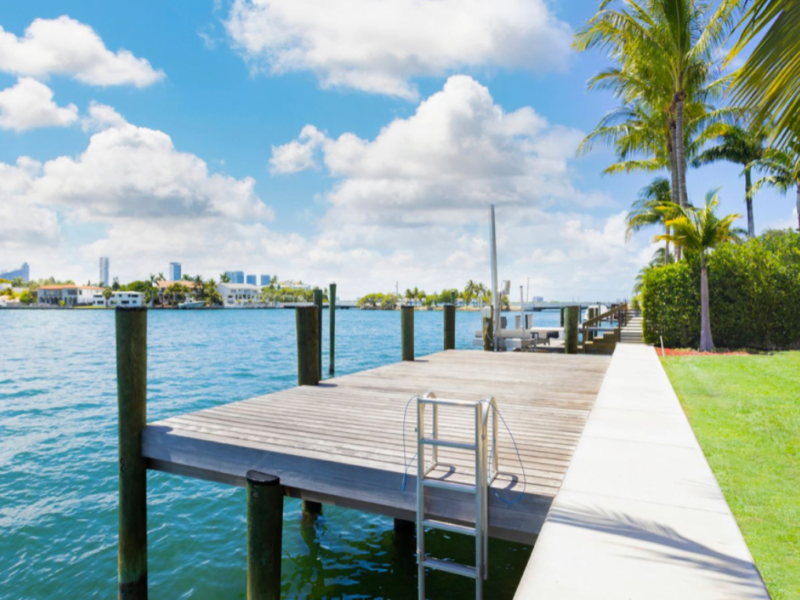 Miami Beach Mansion Waterfront Beauty