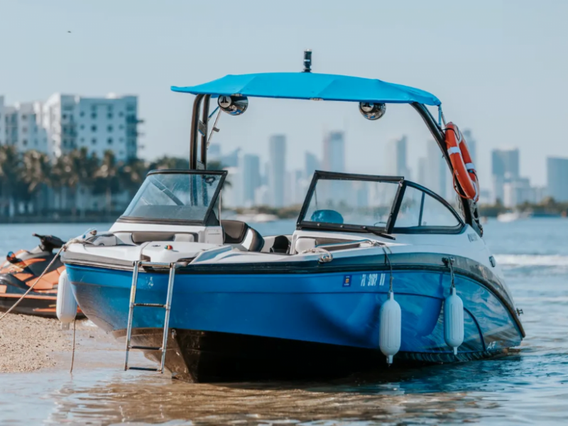 Boats & Yachts in South Florida