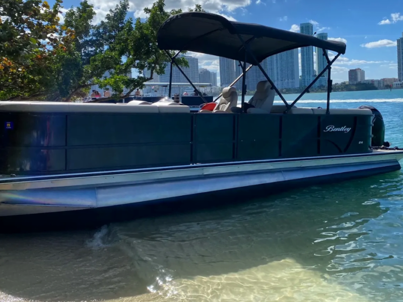 Boats & Yachts in South Florida