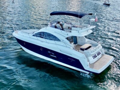 The Ark, Beneteau 52’ Flybridge