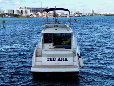 The Ark, Beneteau 52’ Flybridge