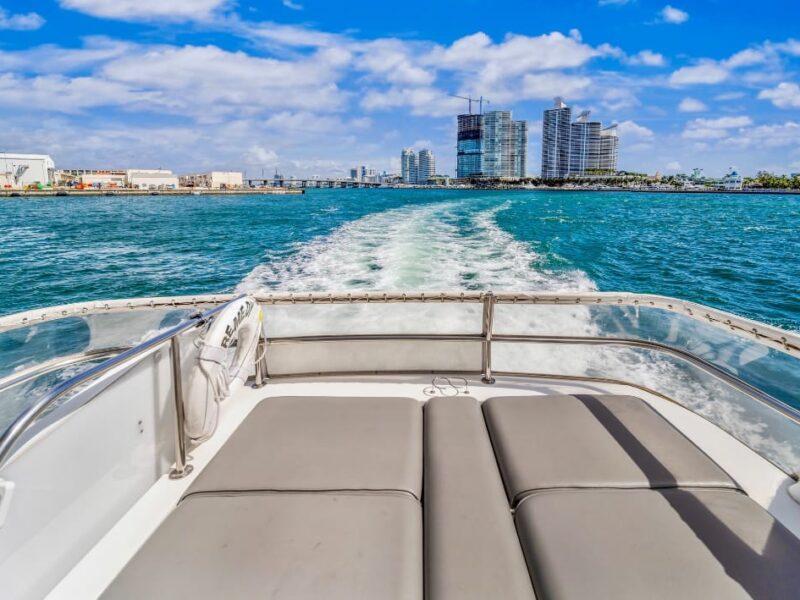 Remedy S. Cruiser 48’ fly bridge