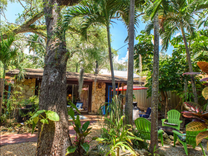 Coconut Grove 2 Bungalows