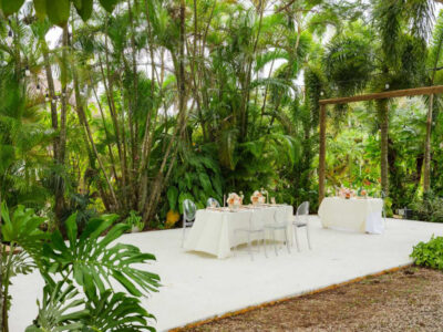Huge Land Lagoon Cottage