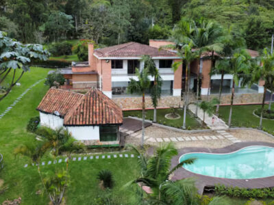 Medellín City View Home