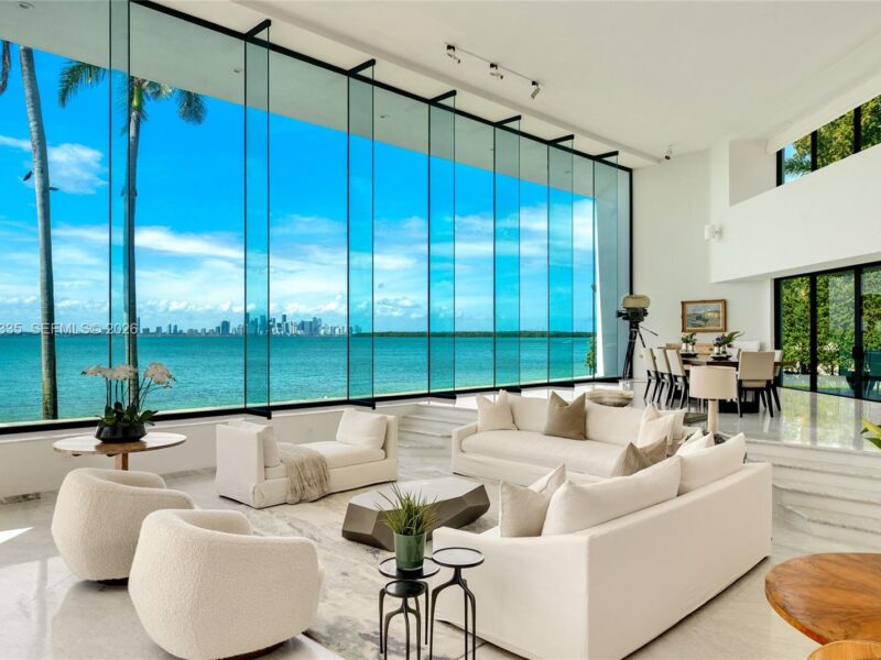 Scarface Movie Mansion Key Biscayne