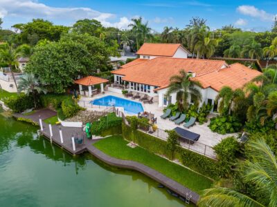 Miami Lux Lake Front Retreat