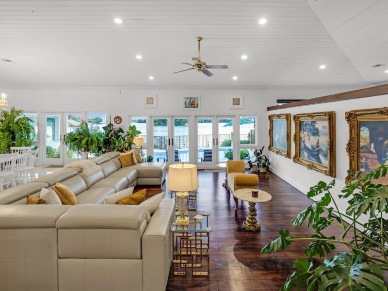Miami Lux Lake Front Retreat